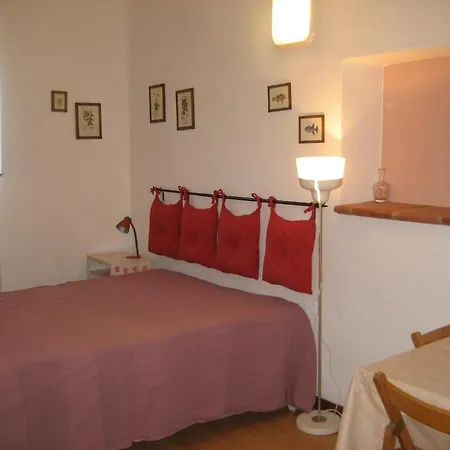 Appartamenti Lacona Lacona
